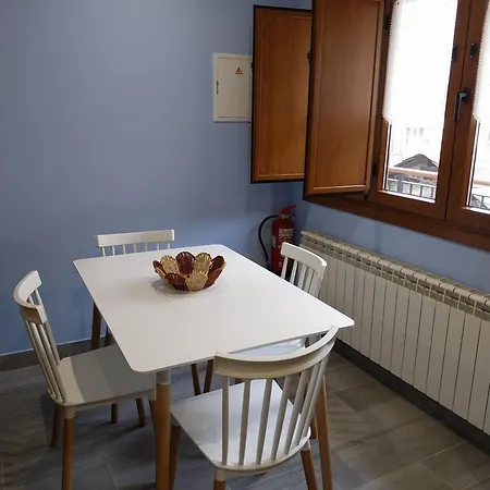 El Rato Rurales Apartment *